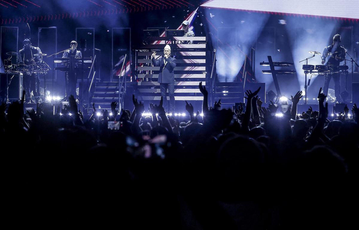 Pet Shop Boys en concierto en el Roig Arena.