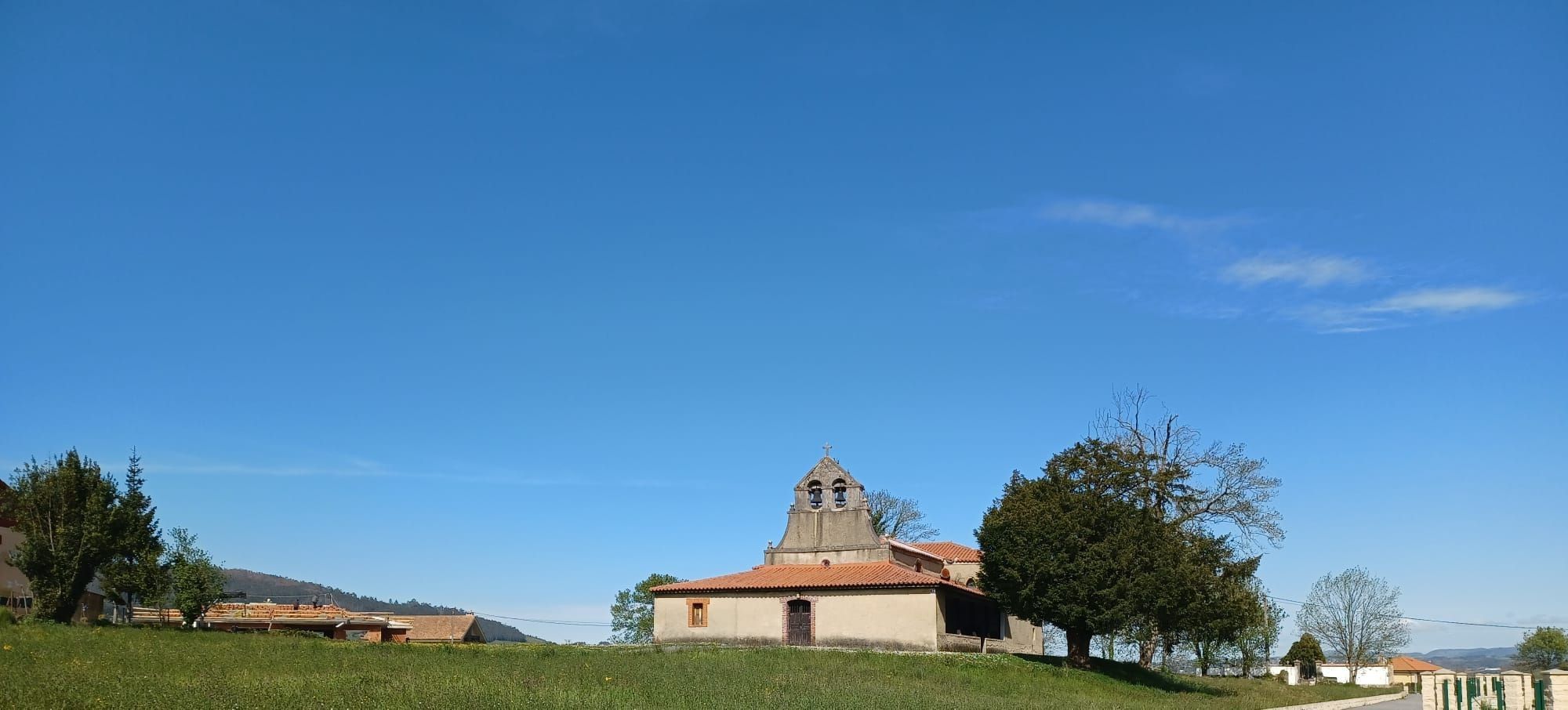 Las mil y una iglesias rurales de Llanera, un tesoro por descubrir en el concejo