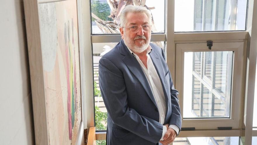 El catedrático de Psiquiatría Luis Miguel Rojo, en el Colegio de Médicos de Alicante, este jueves