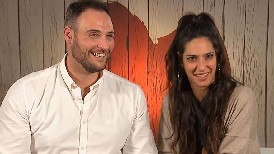 Una comensal de &#039;First dates&#039; sorprende por la indecisión con su cita: &quot;Sí, pero no&quot;