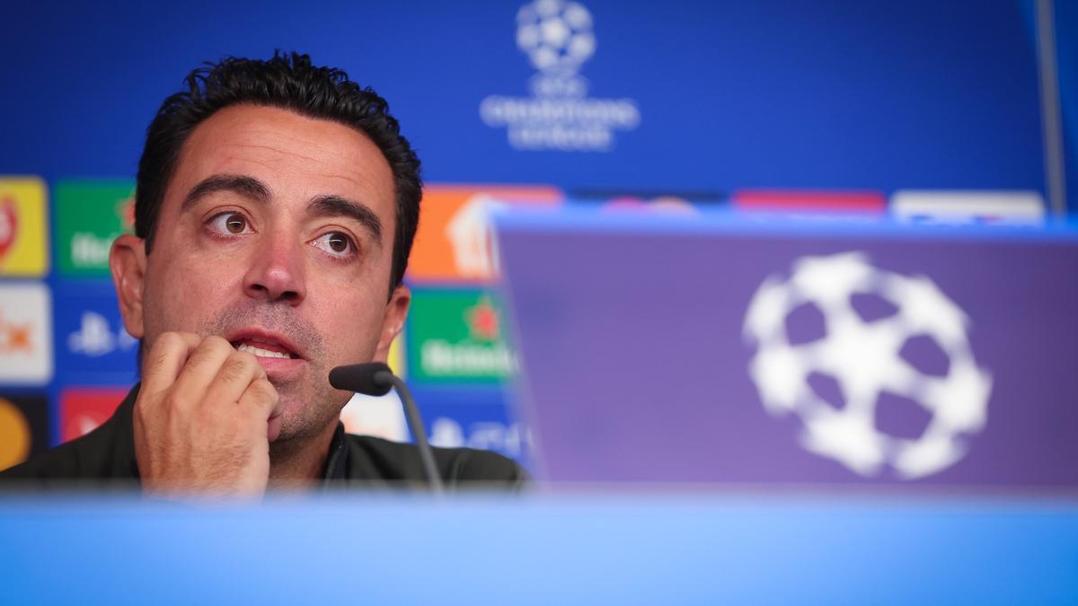 Xavi, durante la rueda de prensa previa al Shakhtar-Barça en Hamburgo.