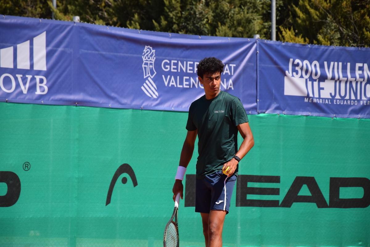 Alejandro Melero ganó de manera contundente al alemán Poertner (6-4 y 6-1).