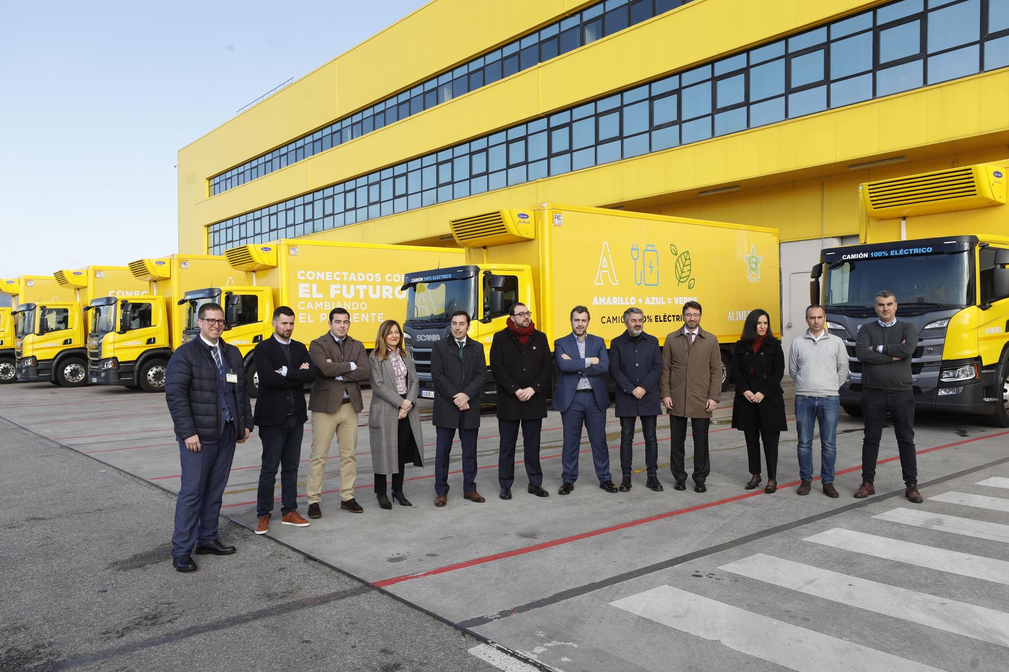 EN IMÁGENES: Así fue la presentación de la nueva flota de camiones eléctricos de Alimerka