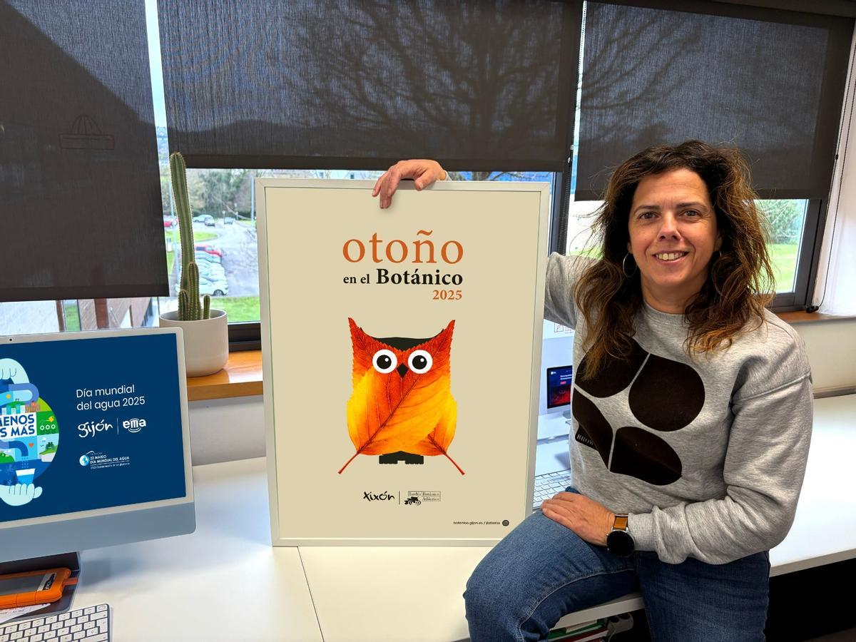 Paula Noval junto al cartel premiado de Otoño en el Botánico 2025.