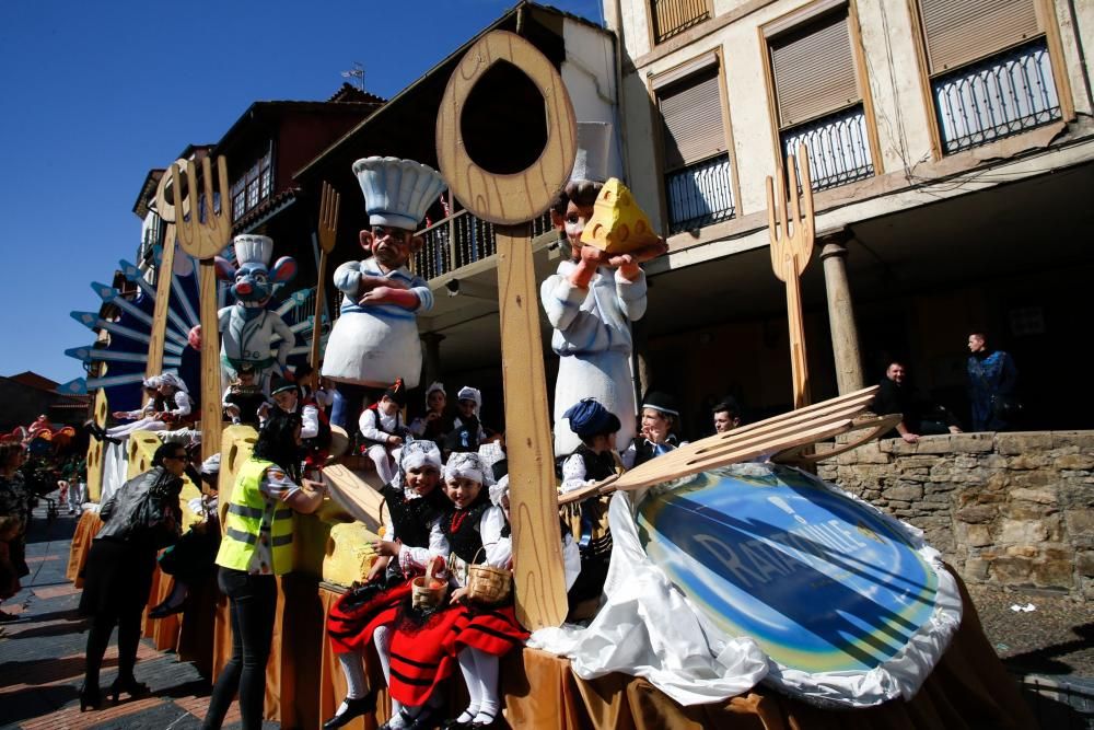 Pregón y desfile de las fiestas de El Bollo en Avilés