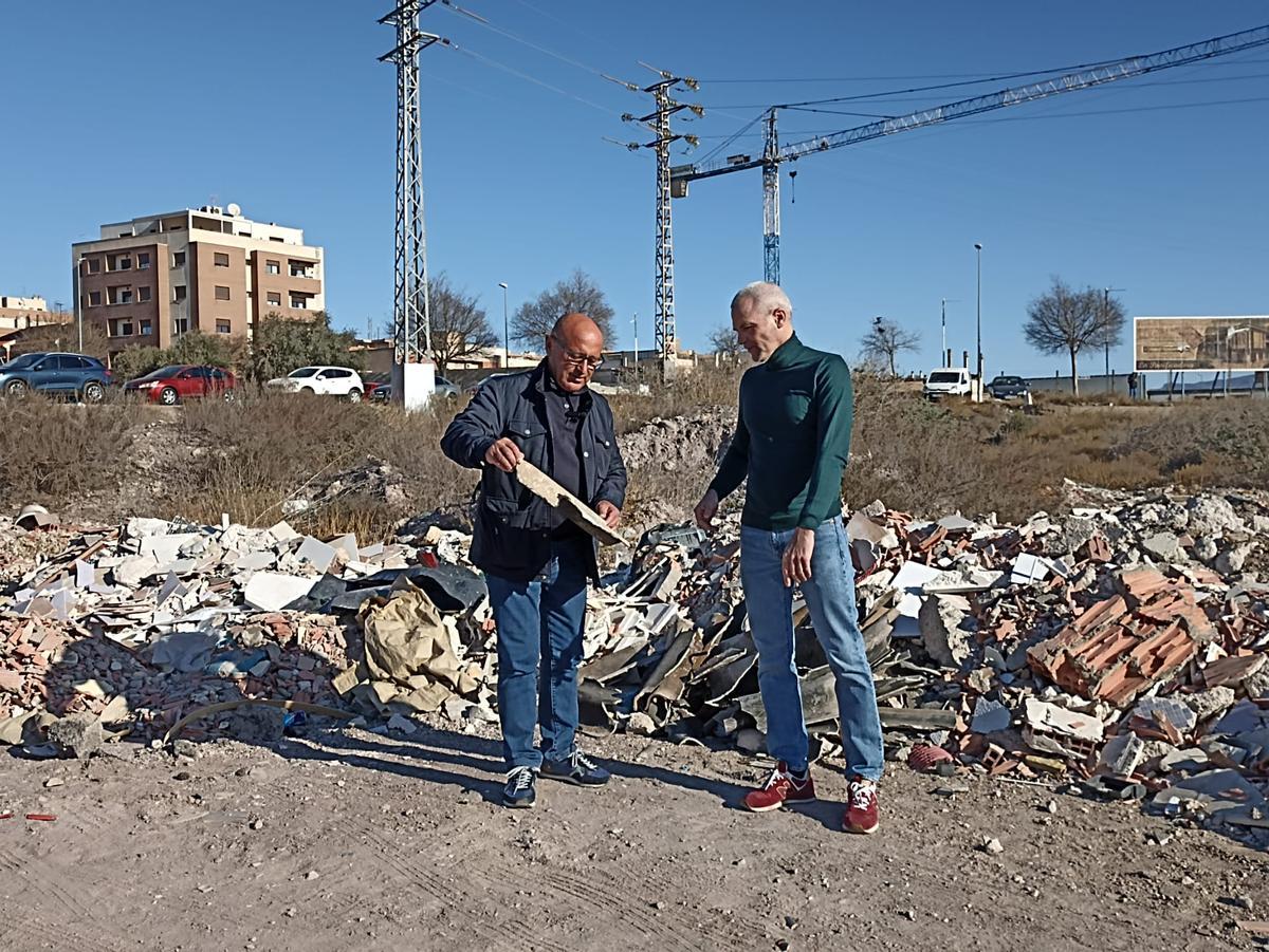 López y Sosa, esta mañana en el solar.