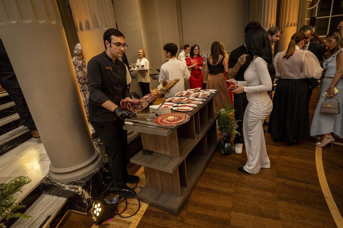 En imágenes| Ambiente tras la gala de los Premios Woman Aragón