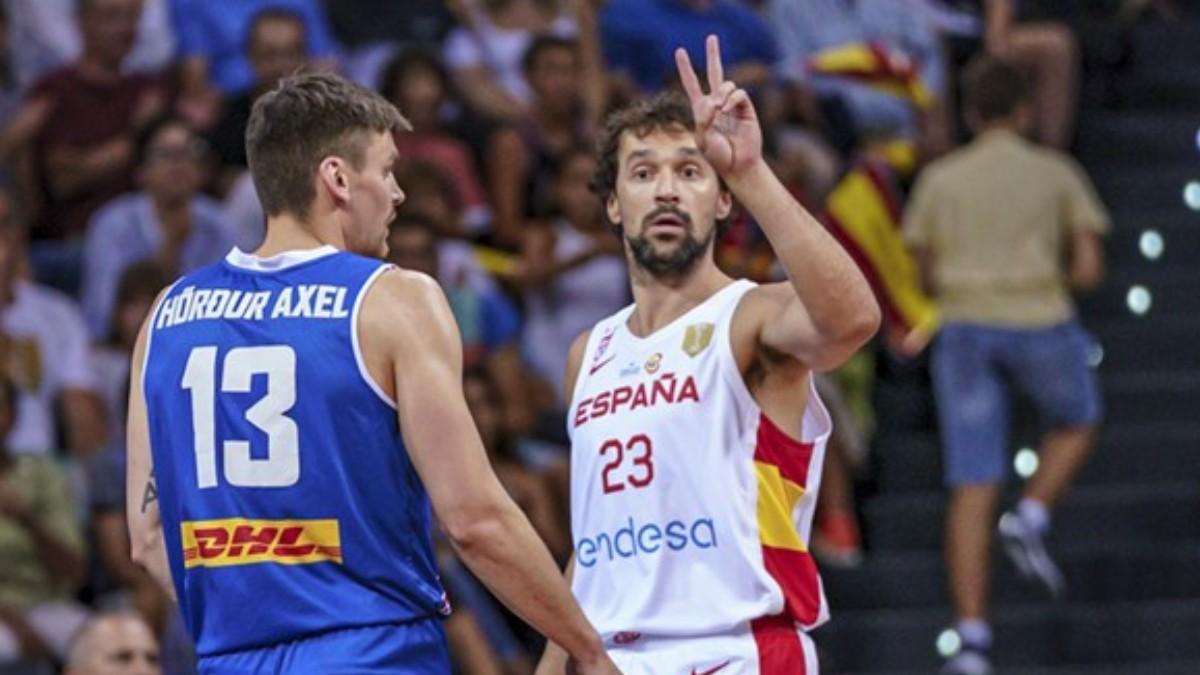 Llull, en el partido contra Islandia