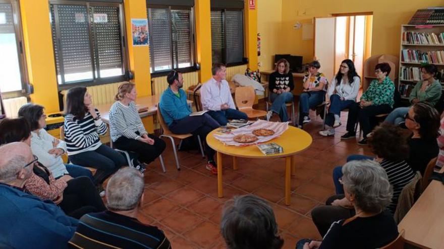 Isidro Ferrer y Carmen Santos visitarán la biblioteca