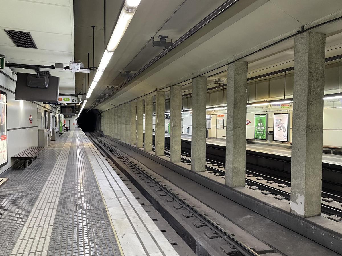 Estación de Tres Torres de FGC, octubre de 2023