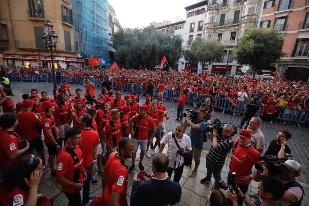 El Real Mallorca celebra el ascenso a Primera División