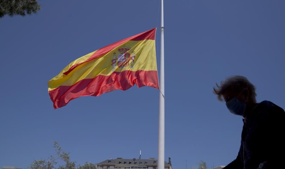 Primer día del luto oficial más largo de la democracia