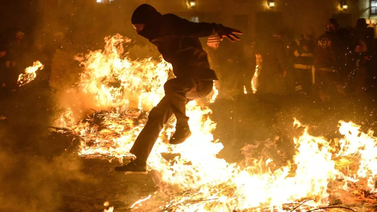 Cáceres arde en el 'Día de la Pura'