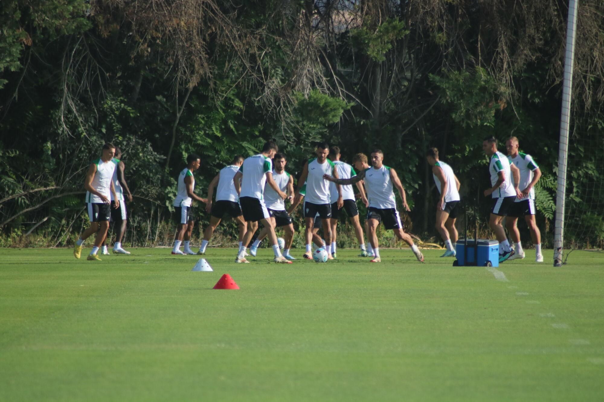 El segundo entrenamiento del Córdoba CF en imágenes