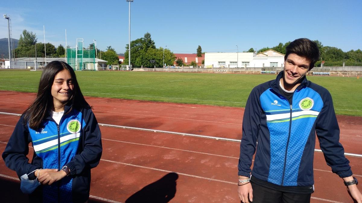 Celia Castro y Xoel Otero, del Atletismo Mazí.