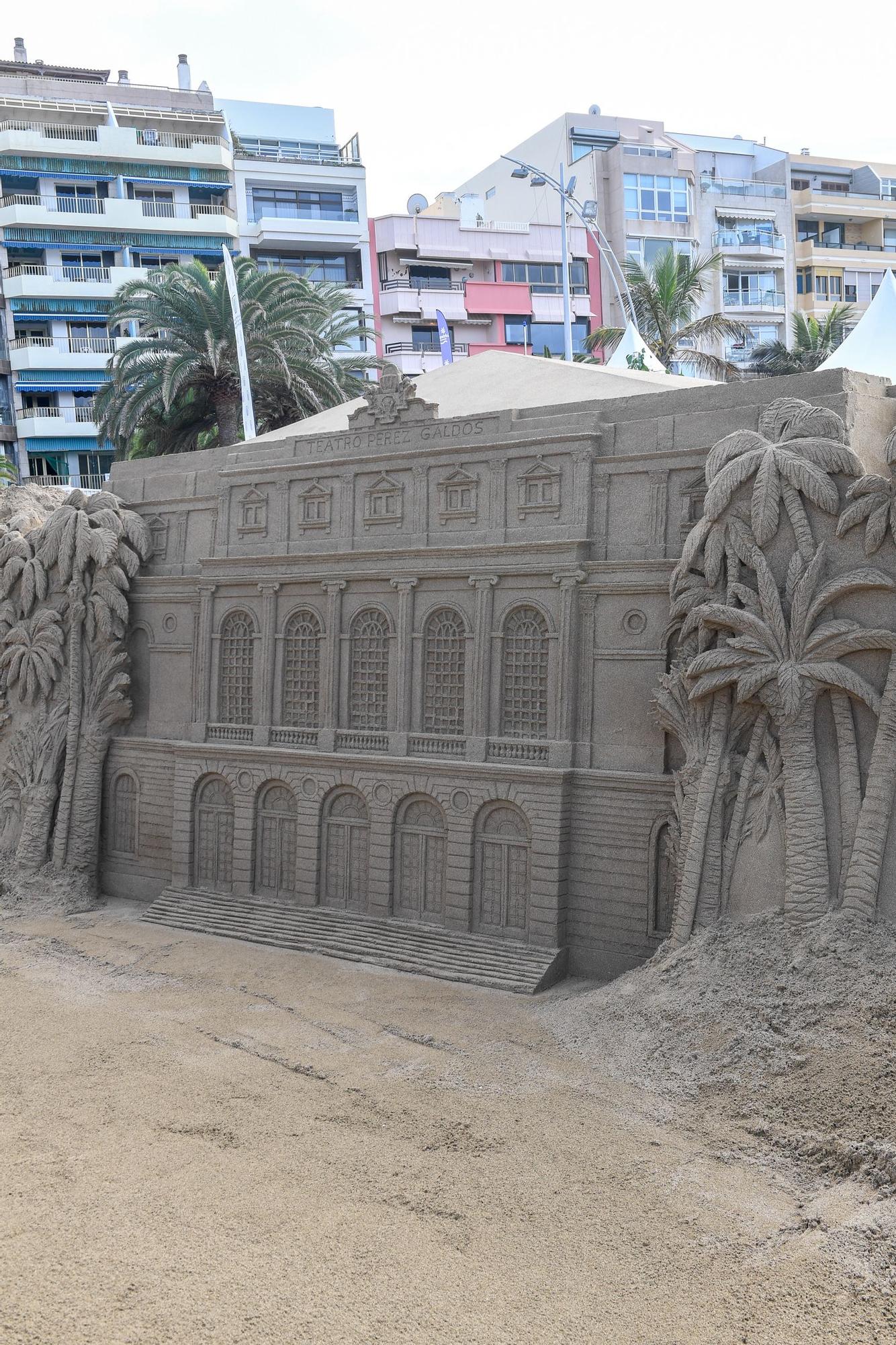 Belén de arena en la playa de Las Canteras