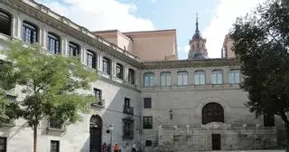 La plaza escondida de Madrid que fue más importante que la Plaza Mayor en la Edad Media: palacios, nobles y una joya gótica