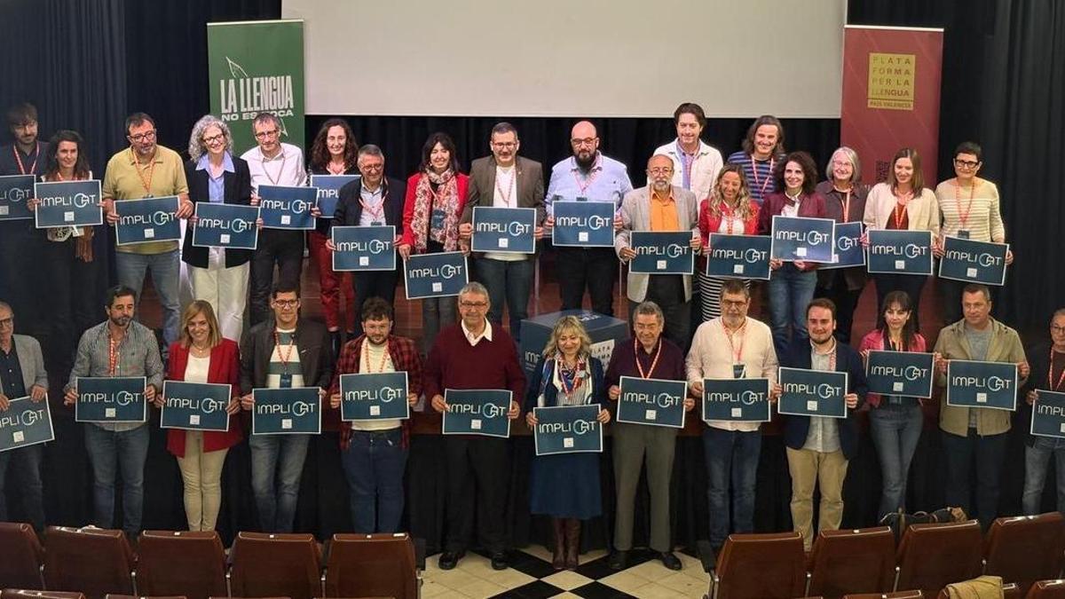 La sala d'actes de la Fundació Caixa Rural Vila-real ha acollit aquest divendres la primera Trobada ImpliCAT a la Comunitat Valenciana.