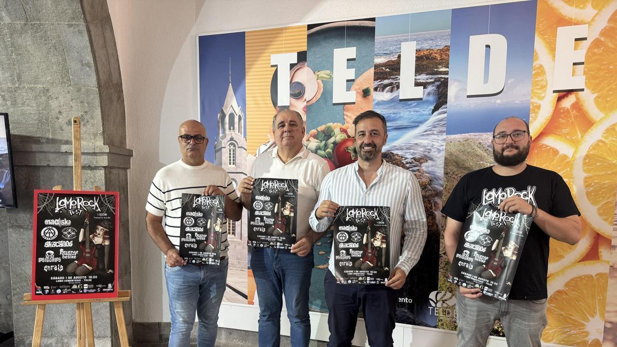 El alcalde Juan Antonio Peña presenta el cartel del Lomo Rock Fest.