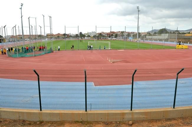 CAMPO EL HORNILLO PRIMER ENTRENAMIENTO UD LAS ...