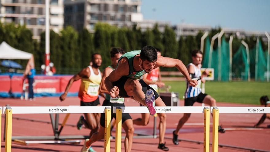 Quique Llopis, triunfo y récord del Meeting de Castellón