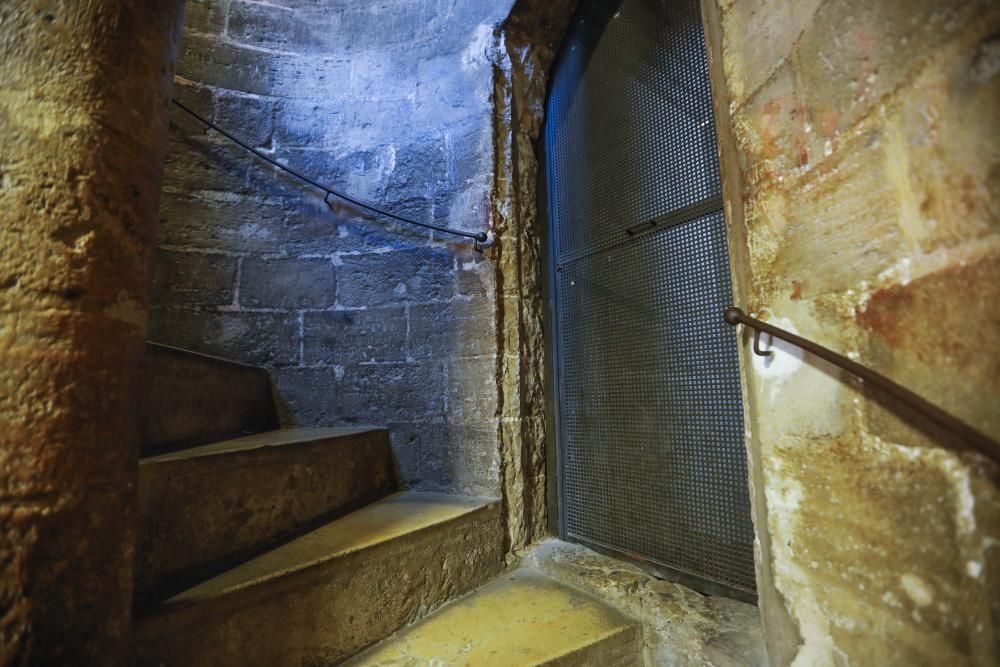 Se habilitan las salas ocultas del 'Micalet' para que los visitantes descansen
