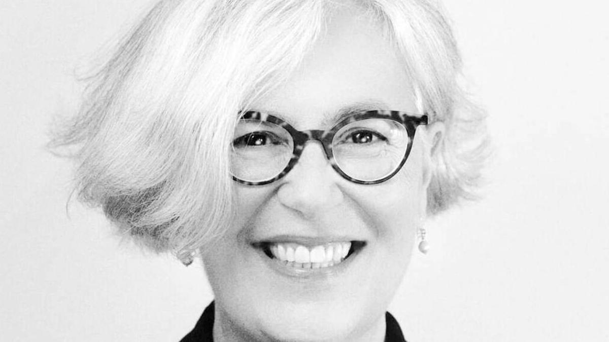 Carmen Dalmau rescata la historia de la fotografía femenina en 'Las mujeres disparan'
