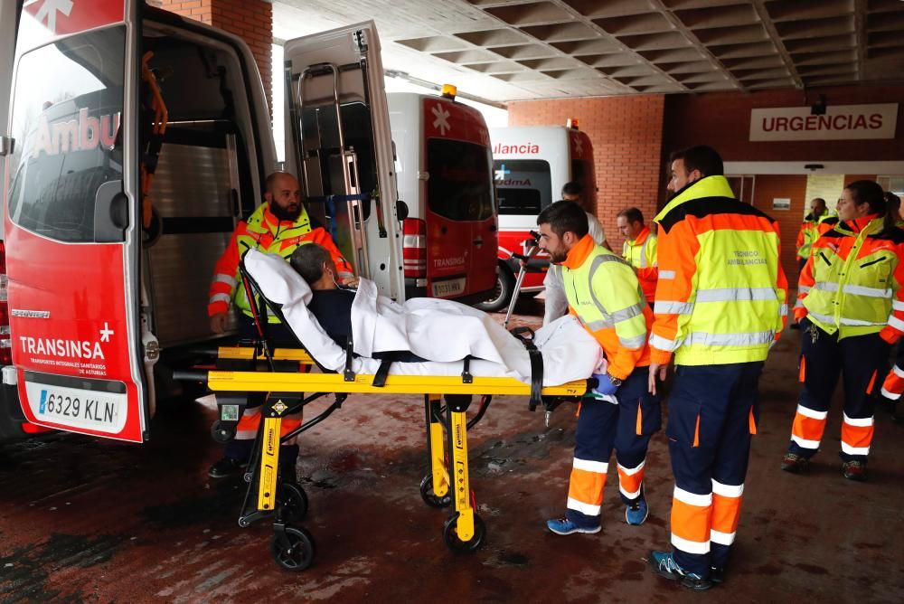 "Temporal en Asturias: El hospital de Arriondas, d