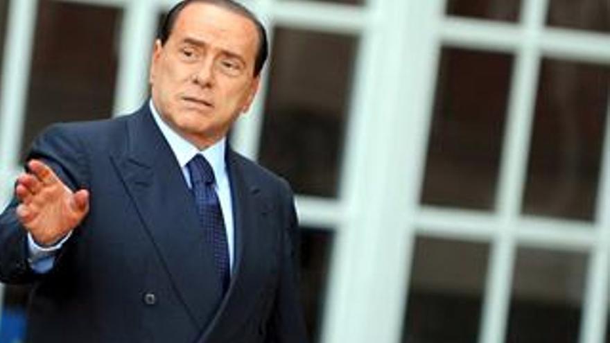 Italia protesta por la política de Berlusconi