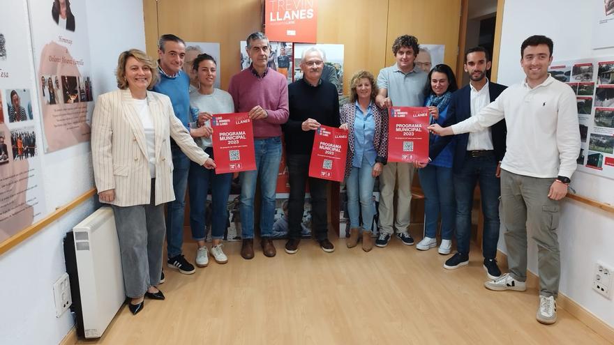 Trevín presenta &quot;el proyecto de futuro de Llanes&quot;, un programa con 232 medidas para mejorar el concejo