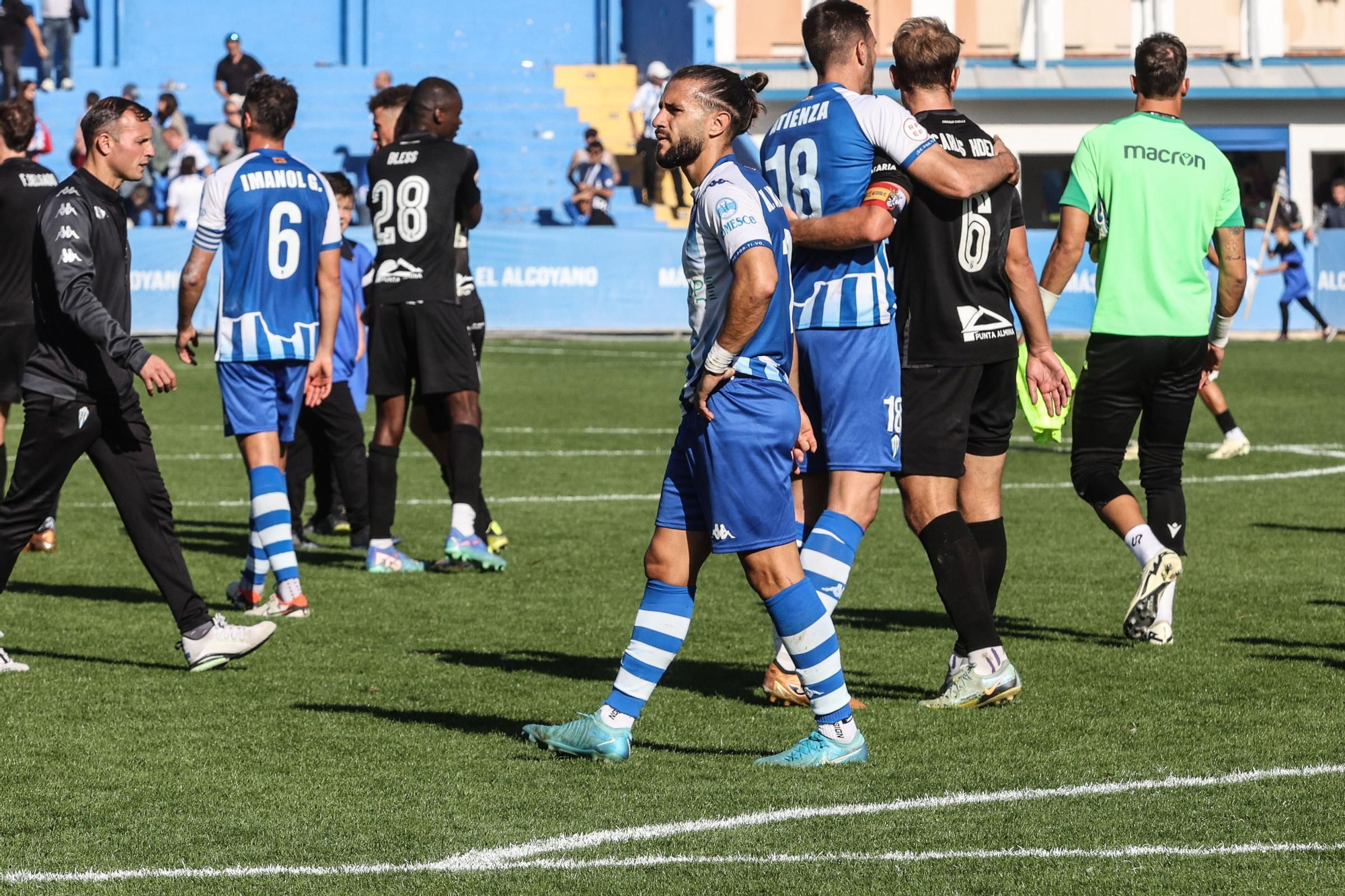 El Alcoyano de Juli no logra los tres puntos