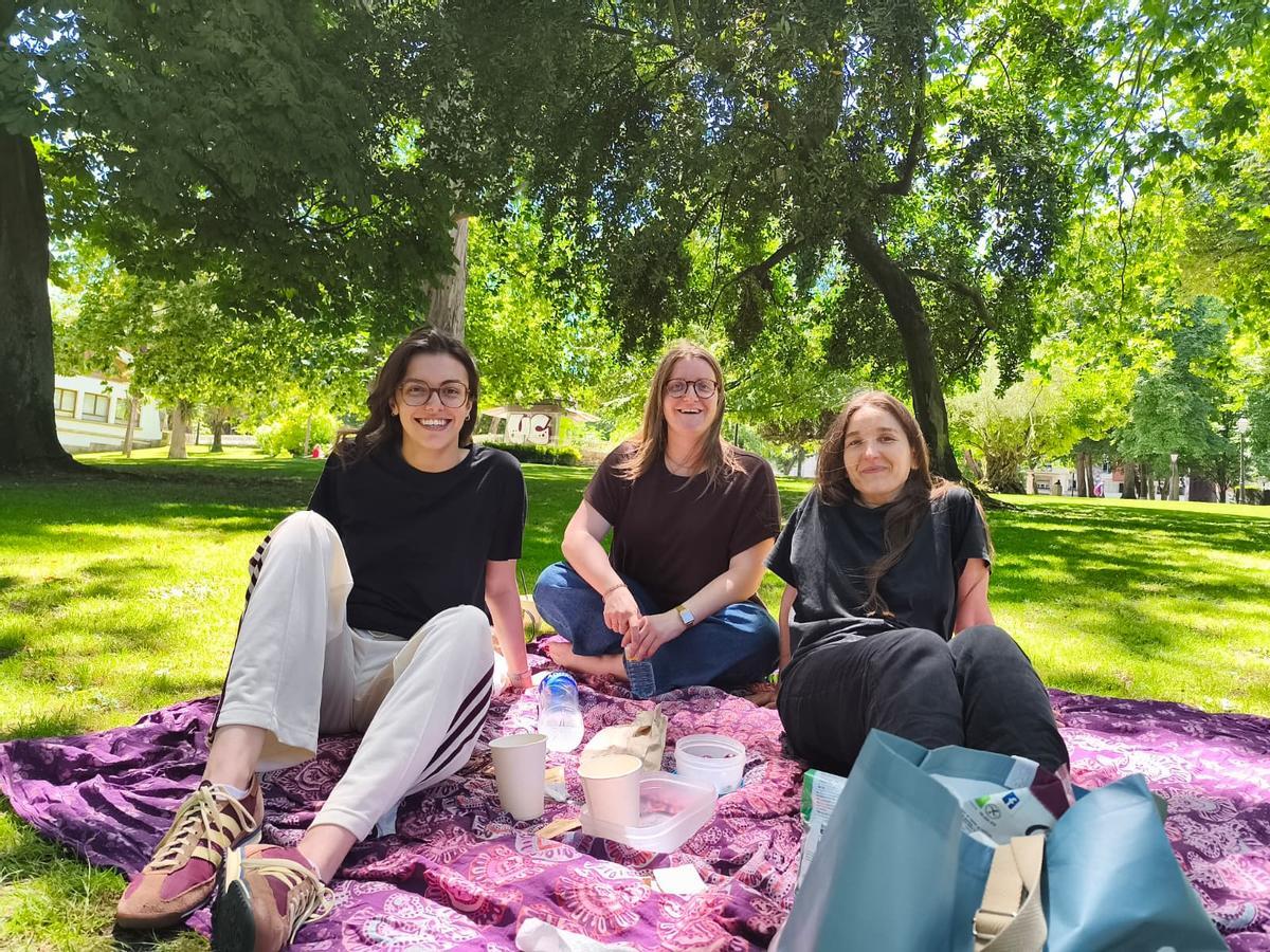 Lucie Pasco (izquierda), Leane Bourdeau (centro) y Lea Gandouly