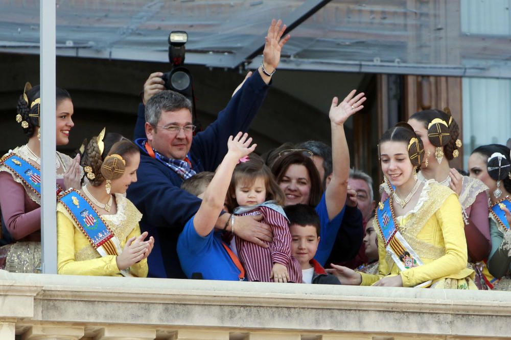 Búscate en la mascletà del 13 de marzo