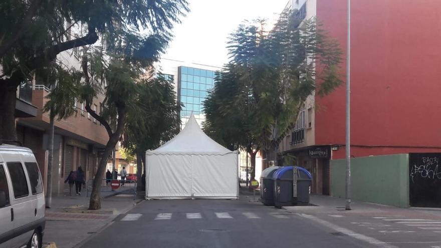 Carpa de la falla El Molí