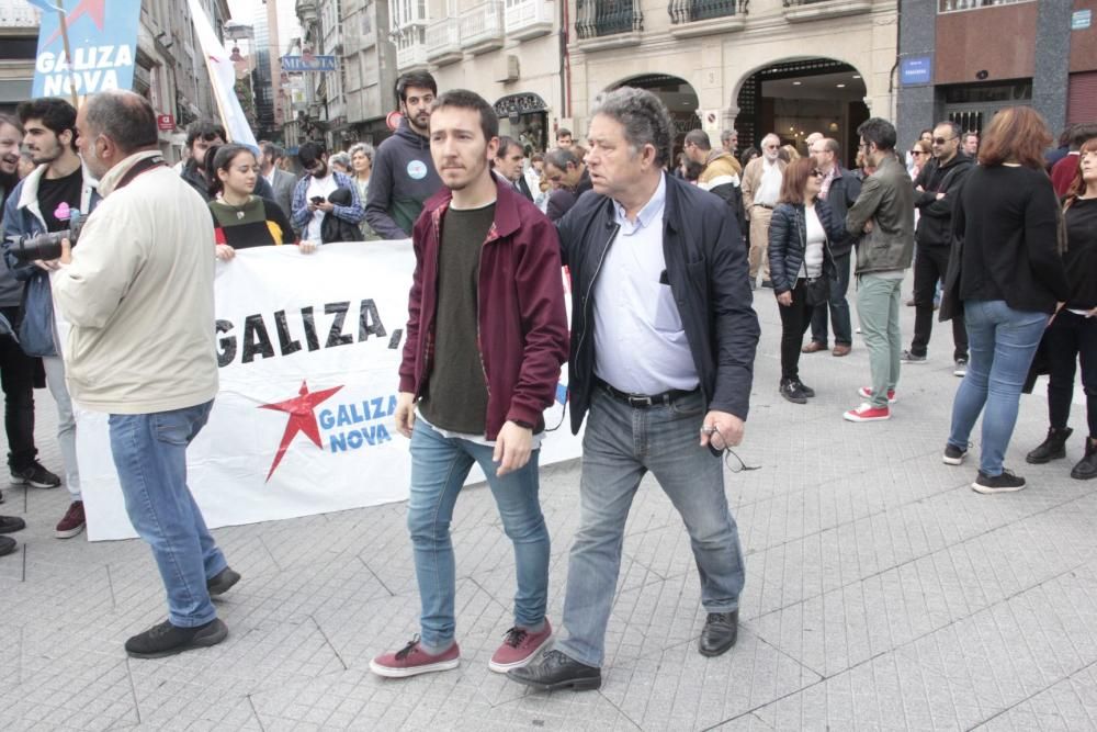 Pontevedra sae á rúa no día grande de Galicia. // S. Álvarez