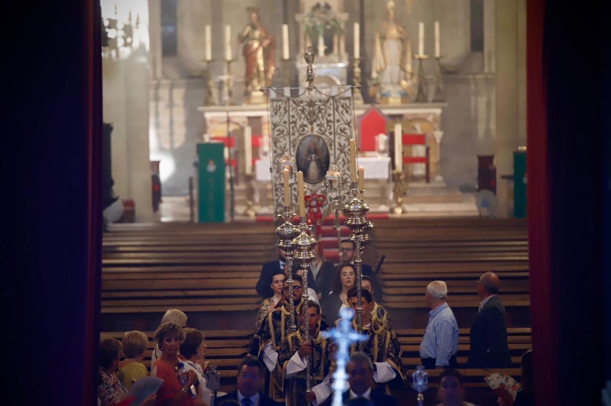 Rosario Vespertino de la Hermandad del Rocío Rosario Vespertino de la Hermandad del Rocío