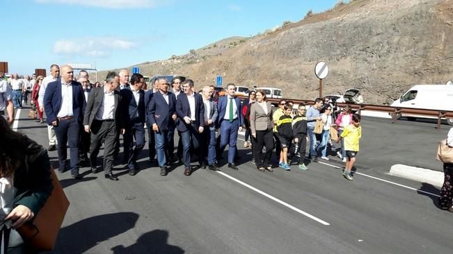 Inauguración de la nueva carretera de La Aldea