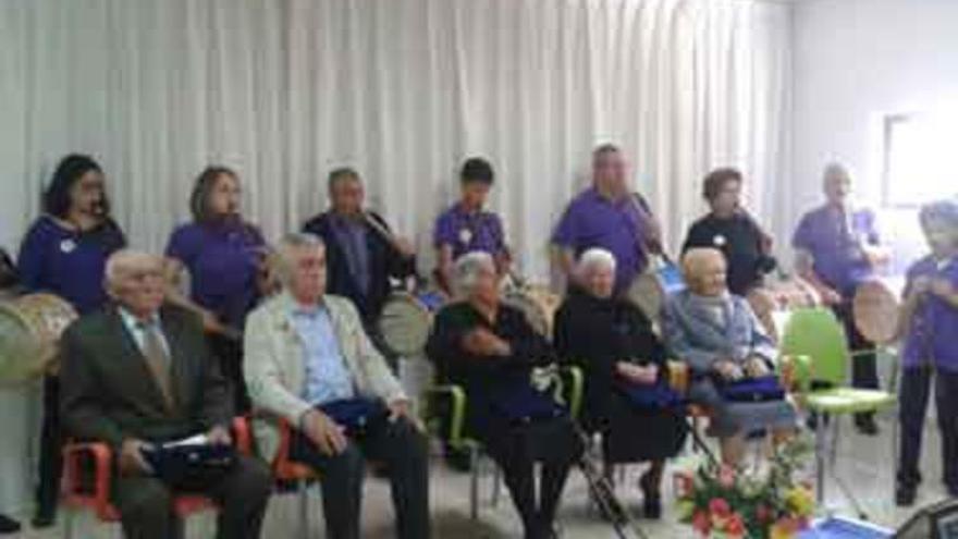 Homenaje a los mayores. |