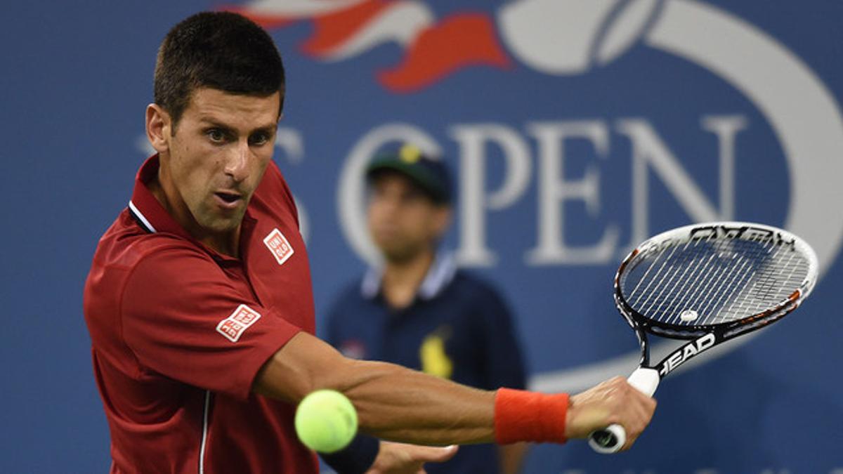 Novak Djokovic, en un momento del partido contra Diego Schartzman, en su debut en el Abierto de EEUU