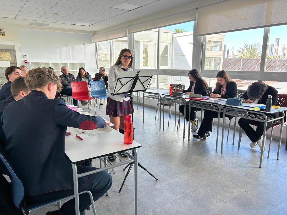 El Lope de Vega International School acogió en sus aulas las sesiones del torneo.