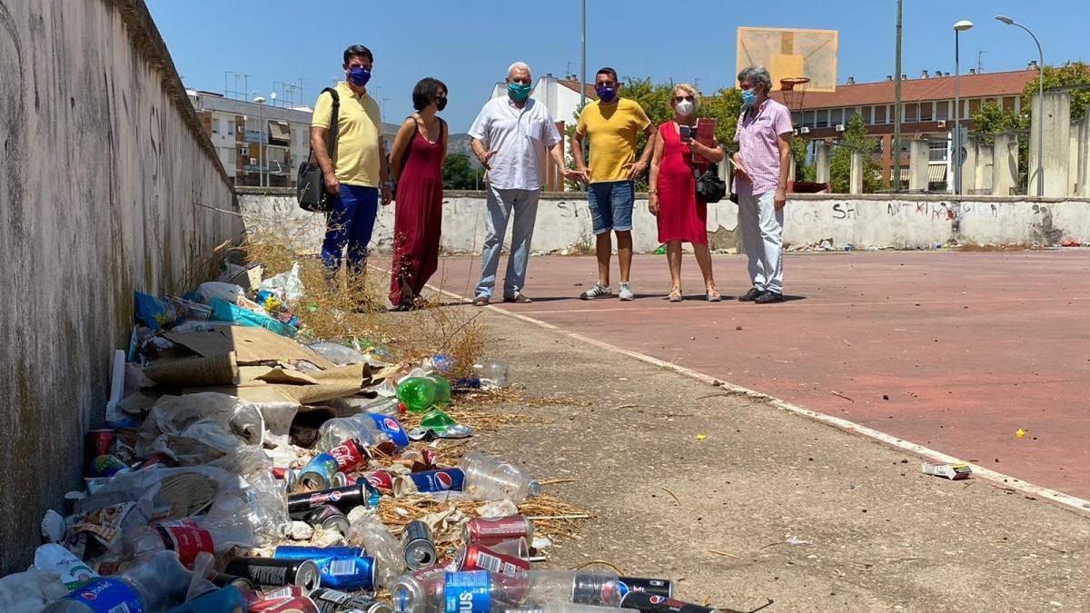 IU denuncia el estado de abandono de los distritos Noroeste, Poniente, Sur y Levante