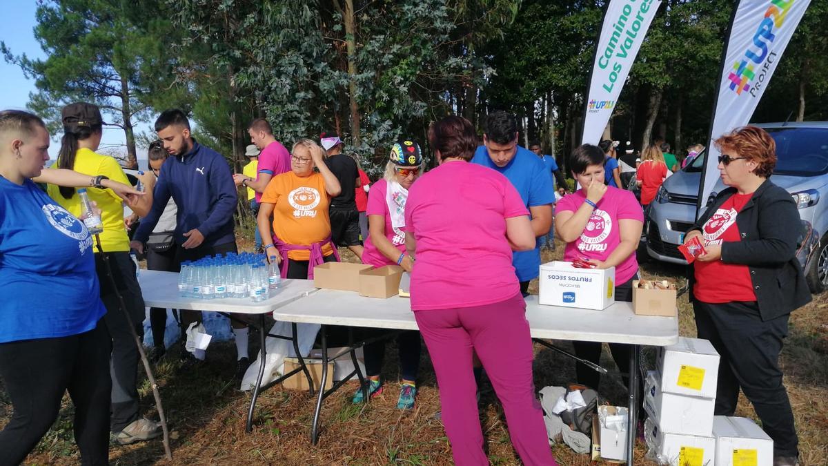 Punto de avituallamiento en Galicia en la pasada edición del Camino de los Valores 