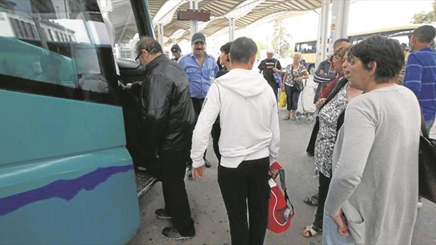 Ocho de cada diez municipios en Castellón pierden habitantes y el padrón cae en 3.082