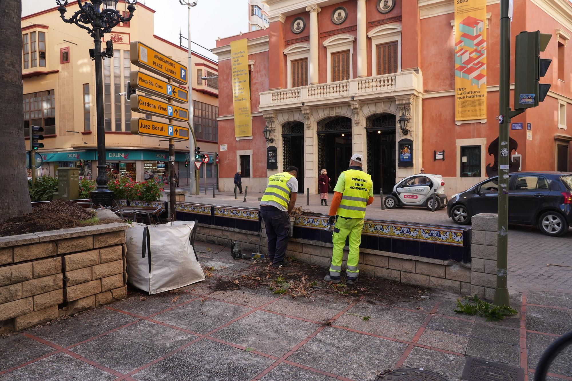 Arranca la transformación de la plaza de la Paz de Castelló en un espacio diáfano más peatonal y accesible