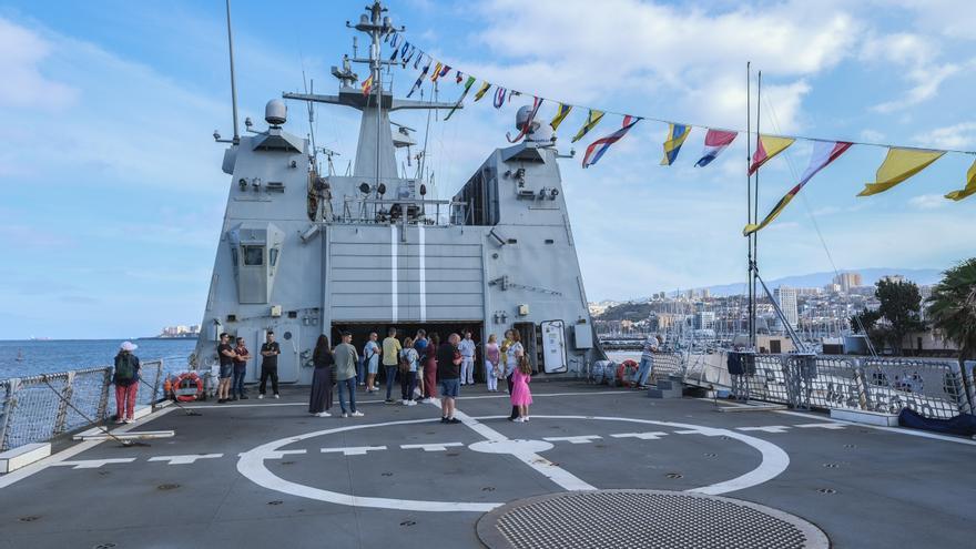 Jornada de puertas abiertas en la Base Naval por el Día de las Fuerzas Armadas