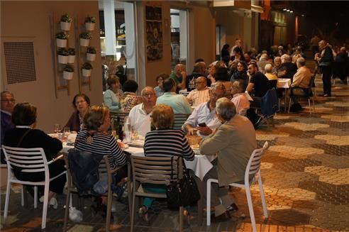 Las hogueras tomaron protagonismo en la Nit de la Xulla en Vila-real