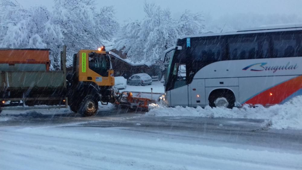 El temporal deixa 40 cm de neu a la Cerdanya