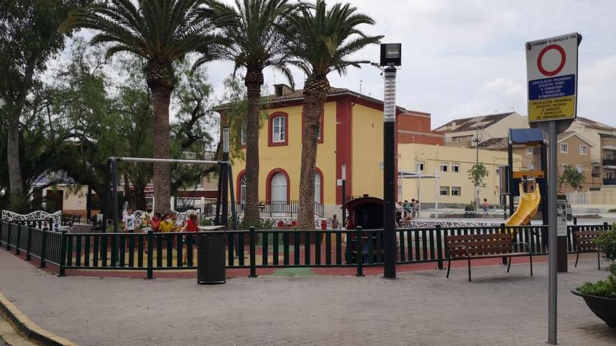 Riba-roja peatonalizará tres plazas para garantizar la distancia de seguridad