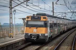 Interrumpida la circulación en la R1 de Rodalies por un atropello en Pineda de Mar