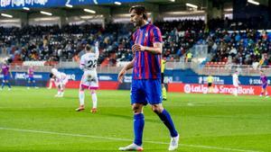 Fernando Llorente, en su debut con el Eibar en LaLiga Smartbank, frente al Oviedo